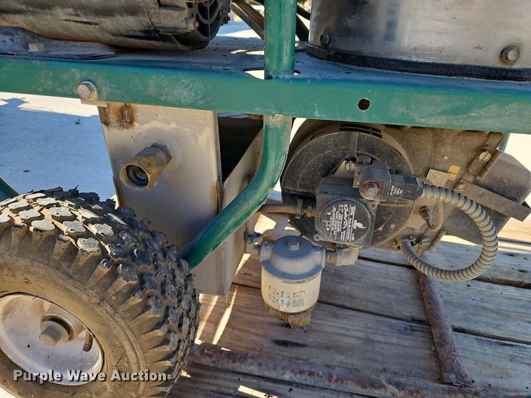 image for item LB9566 Hi-Flo 3202E  hot pressure washer