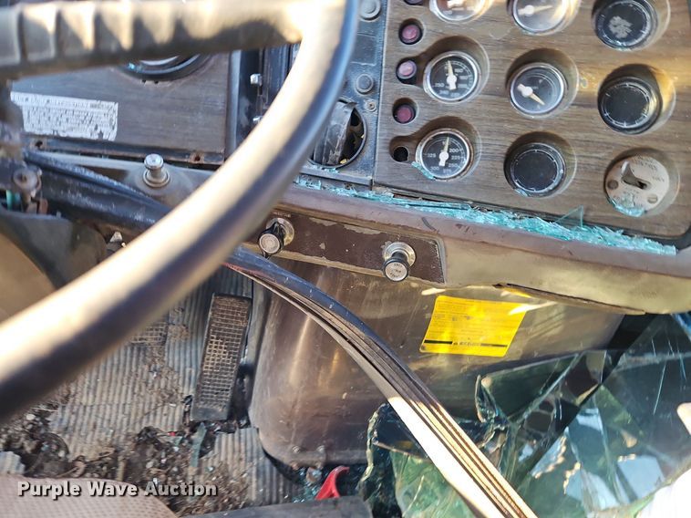 image for item LB9568 1978 Ford  dump truck