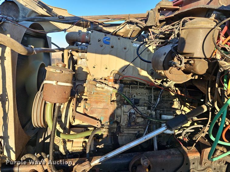 image for item LB9568 1978 Ford  dump truck