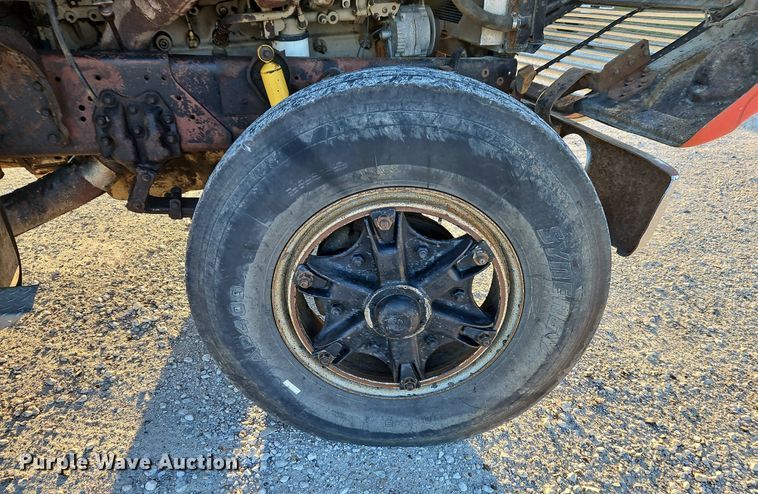 image for item LB9568 1978 Ford  dump truck