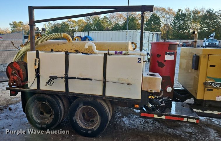 image for item LB9577 2013 Vermeer LP855STD  vacuum excavator