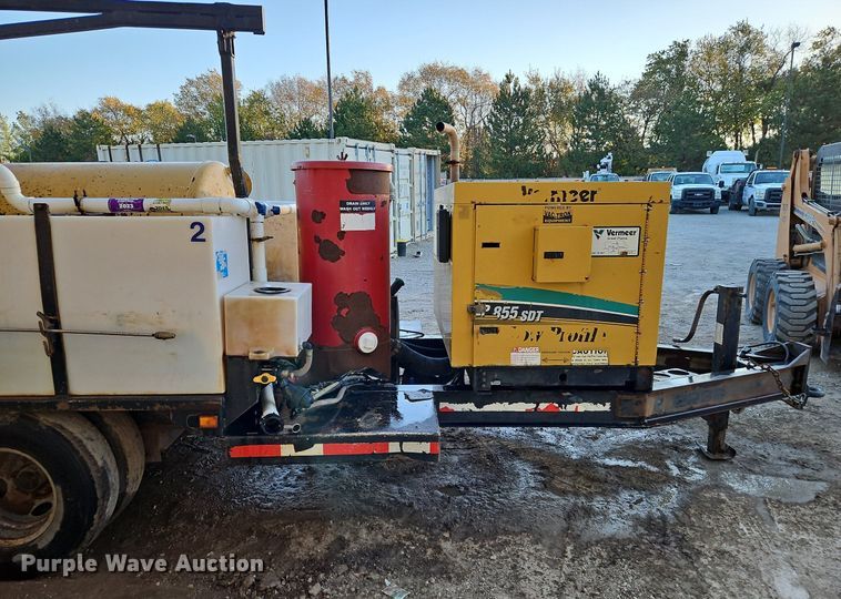 image for item LB9577 2013 Vermeer LP855STD  vacuum excavator