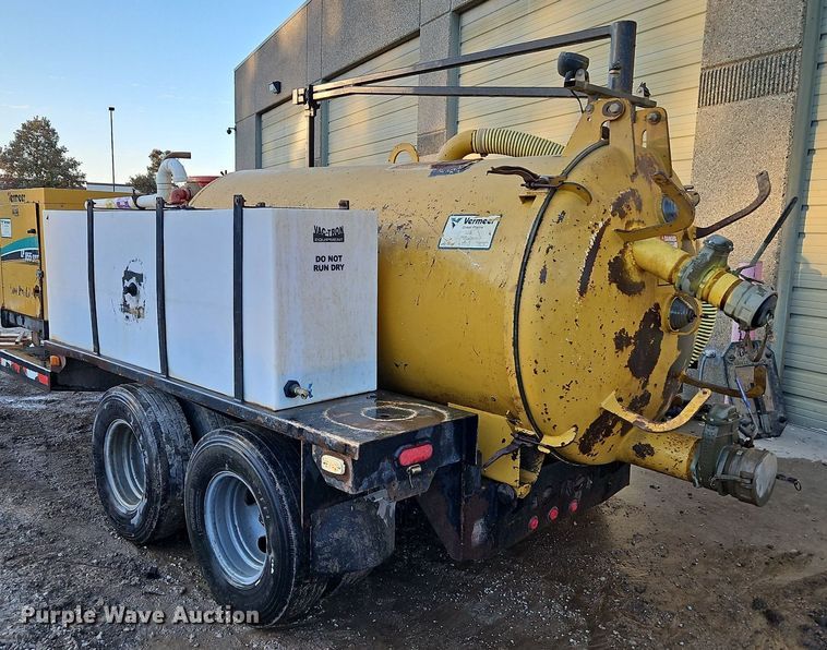 image for item LB9577 2013 Vermeer LP855STD  vacuum excavator