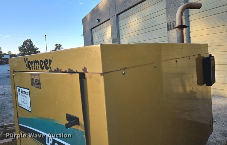 image for item LB9577 2013 Vermeer LP855STD  vacuum excavator