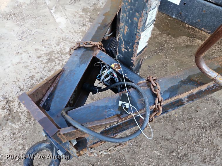 image for item LB9577 2013 Vermeer LP855STD  vacuum excavator