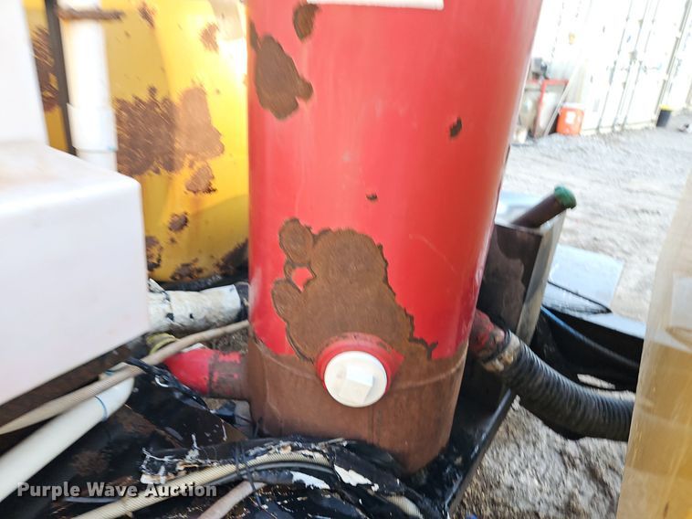 image for item LB9577 2013 Vermeer LP855STD  vacuum excavator