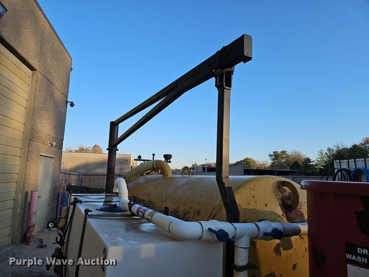 image for item LB9577 2013 Vermeer LP855STD  vacuum excavator