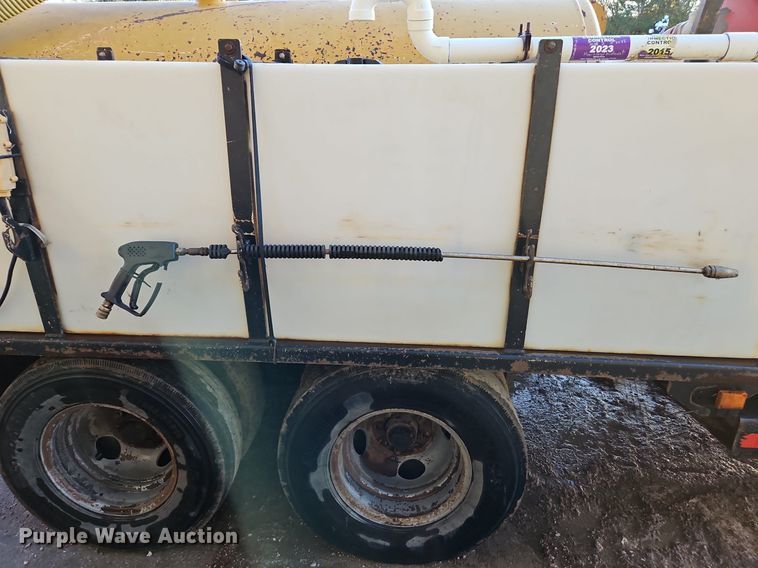 image for item LB9577 2013 Vermeer LP855STD  vacuum excavator