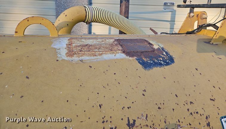 image for item LB9577 2013 Vermeer LP855STD  vacuum excavator