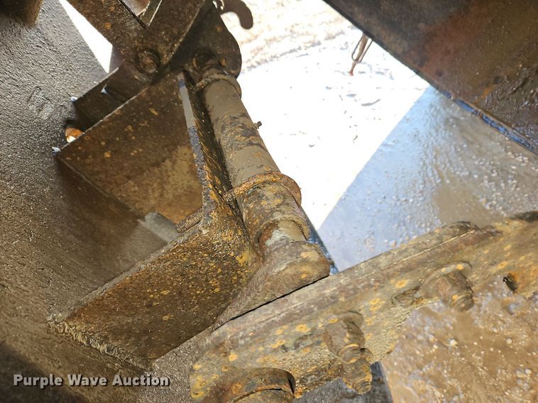 image for item LB9577 2013 Vermeer LP855STD  vacuum excavator