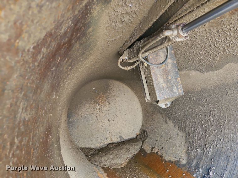 image for item LB9577 2013 Vermeer LP855STD  vacuum excavator