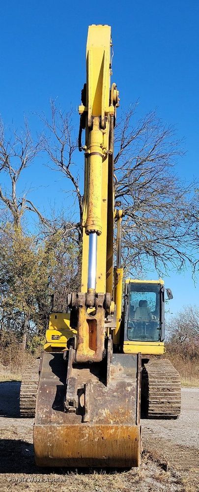 image for item LD9038 1996 Komatsu PC400LC-6LC  excavator
