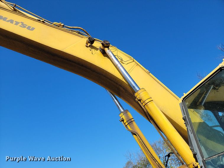 image for item LD9038 1996 Komatsu PC400LC-6LC  excavator