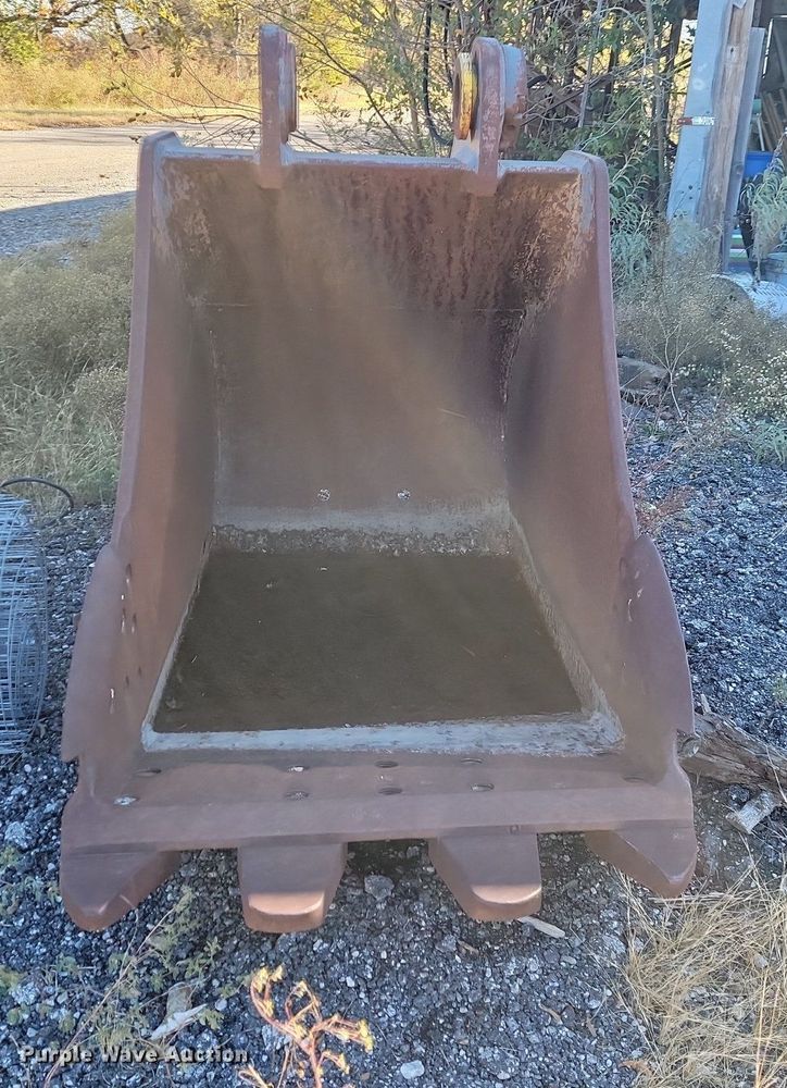 image for item LD9038 1996 Komatsu PC400LC-6LC  excavator