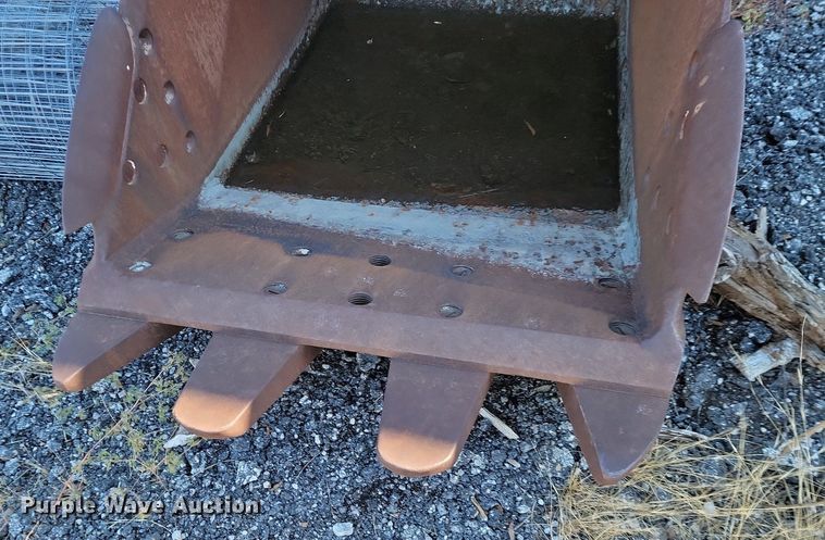 image for item LD9038 1996 Komatsu PC400LC-6LC  excavator