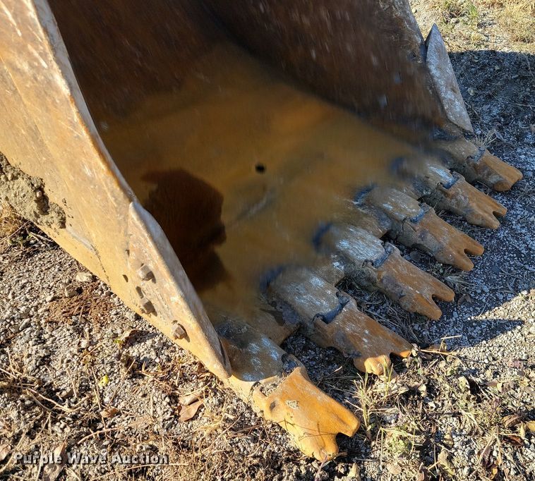 image for item LD9038 1996 Komatsu PC400LC-6LC  excavator