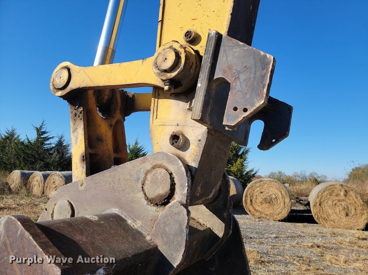 image for item LD9038 1996 Komatsu PC400LC-6LC  excavator