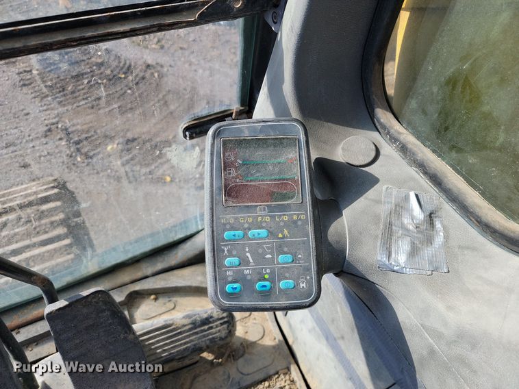 image for item LD9038 1996 Komatsu PC400LC-6LC  excavator