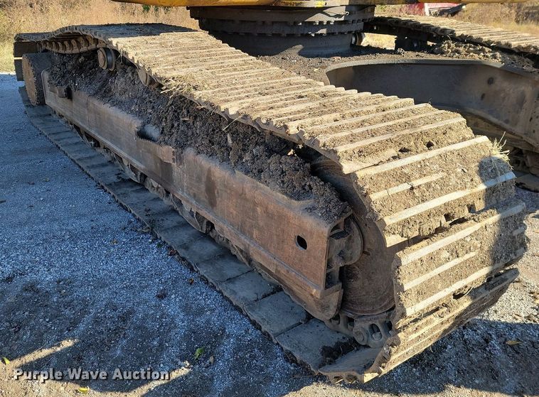 image for item LD9038 1996 Komatsu PC400LC-6LC  excavator