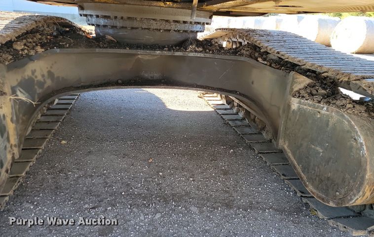 image for item LD9038 1996 Komatsu PC400LC-6LC  excavator