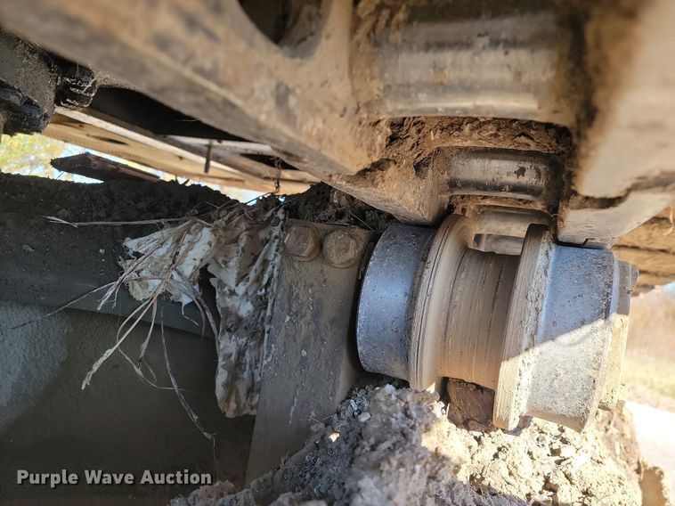 image for item LD9038 1996 Komatsu PC400LC-6LC  excavator