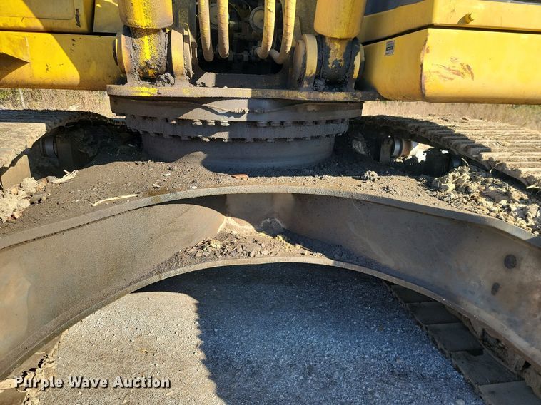 image for item LD9038 1996 Komatsu PC400LC-6LC  excavator