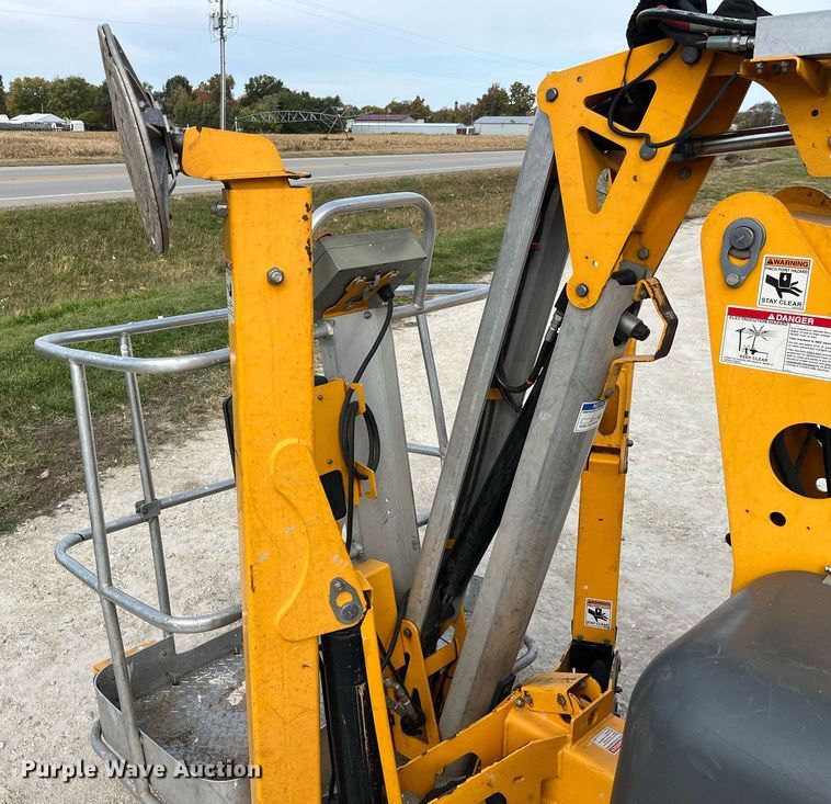 image for item LD9793 2018 Haulotte 4527A  boom lift