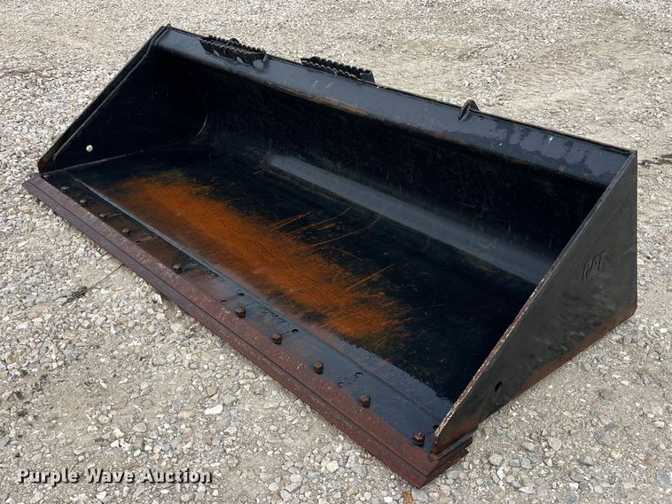 image for item LD9797 Caterpillar  86" W skid steer bucket