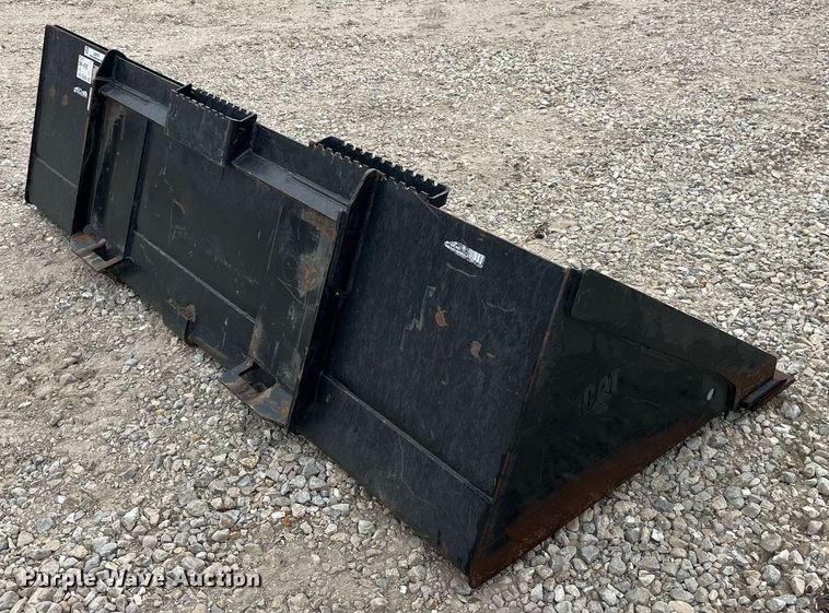 image for item LD9797 Caterpillar  86" W skid steer bucket