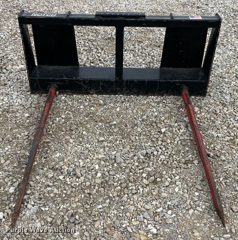 image for item LD9799 Notch BSD  skid steer bale spear