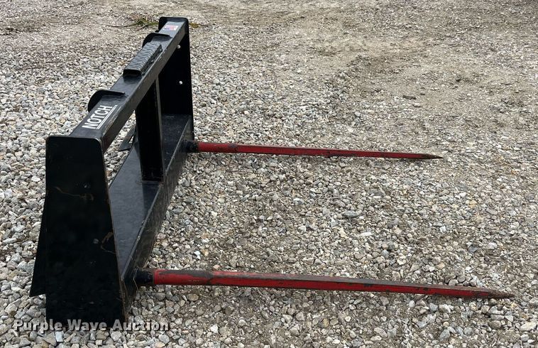 image for item LD9799 Notch BSD  skid steer bale spear