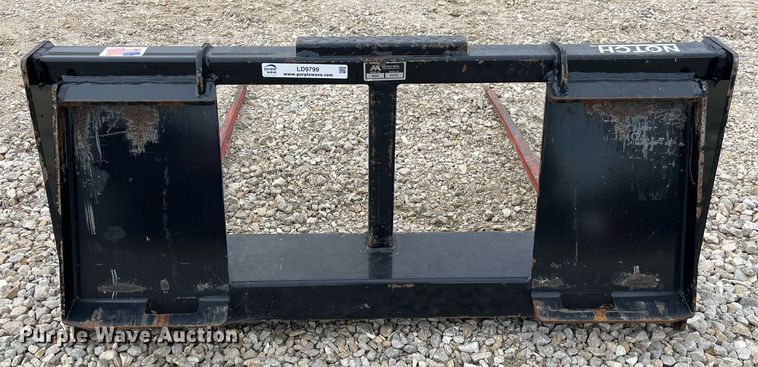 image for item LD9799 Notch BSD  skid steer bale spear