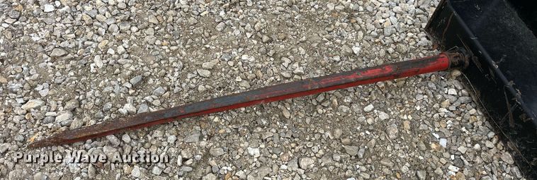 image for item LD9799 Notch BSD  skid steer bale spear