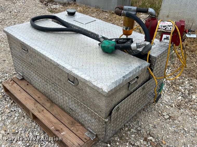 image for item LD9801 Fuel tank