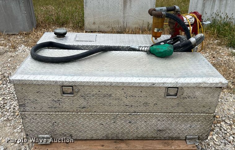 image for item LD9801 Fuel tank