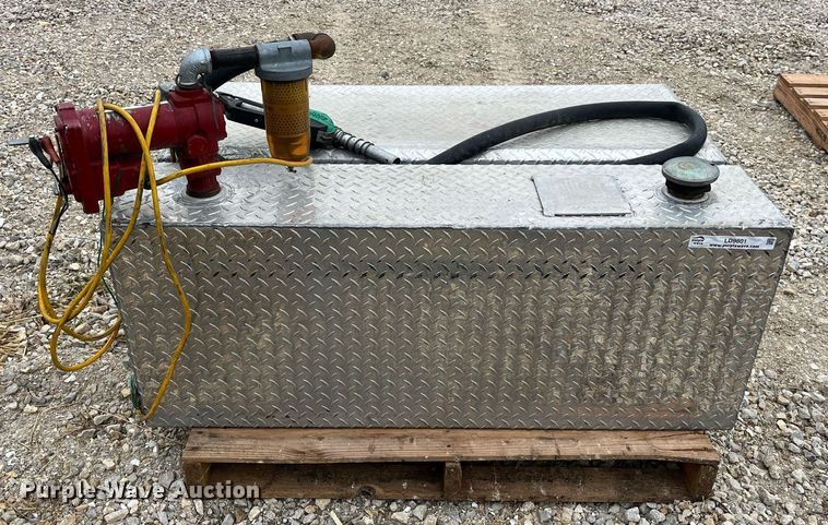 image for item LD9801 Fuel tank