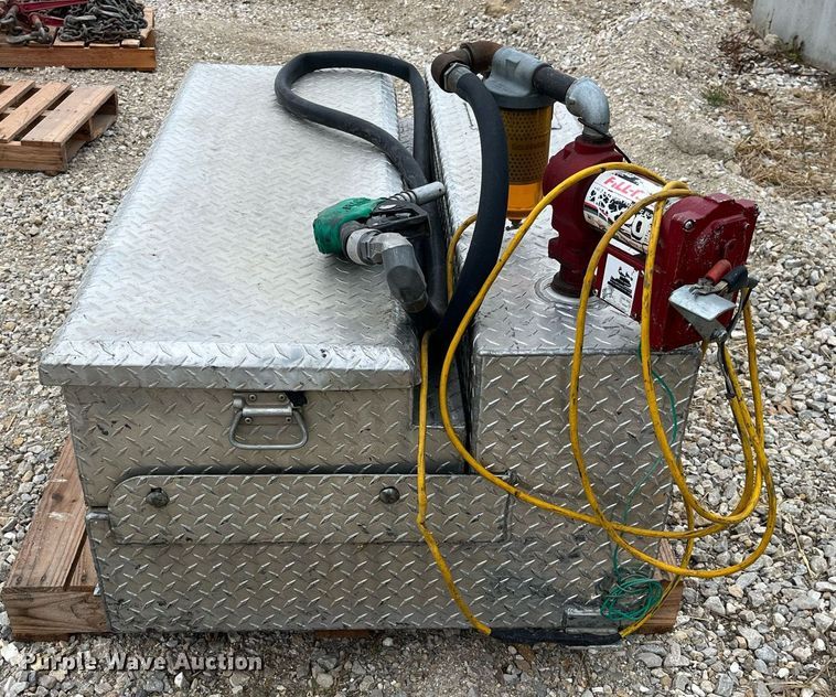 image for item LD9801 Fuel tank