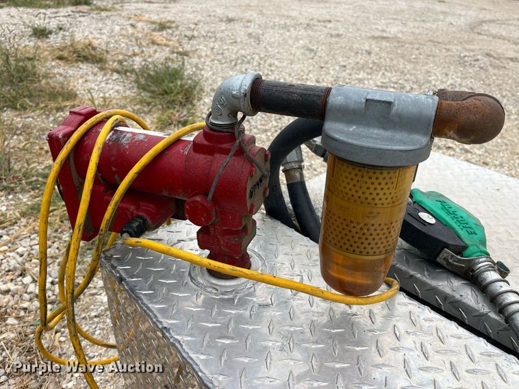 image for item LD9801 Fuel tank