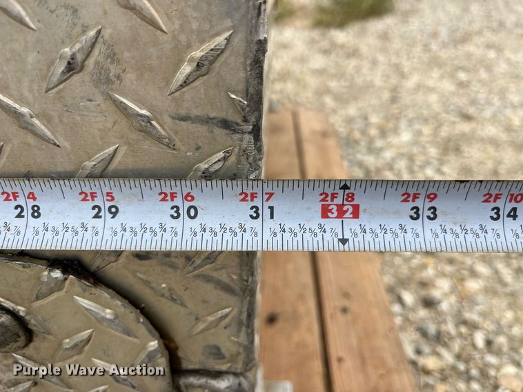 image for item LD9801 Fuel tank