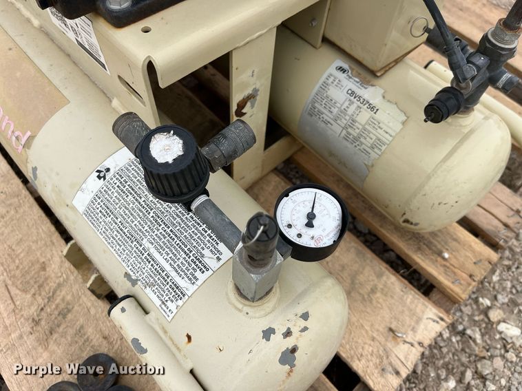 image for item LD9802 Ingersoll Rand SS3  air compressor