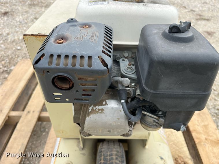 image for item LD9802 Ingersoll Rand SS3  air compressor