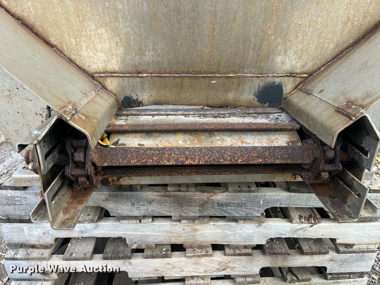 image for item LD9805 Swenson  spreader