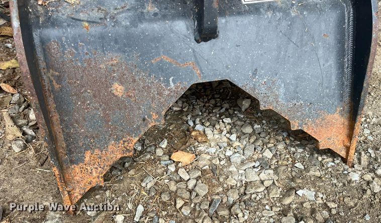 image for item LD9814 Skid steer grapple