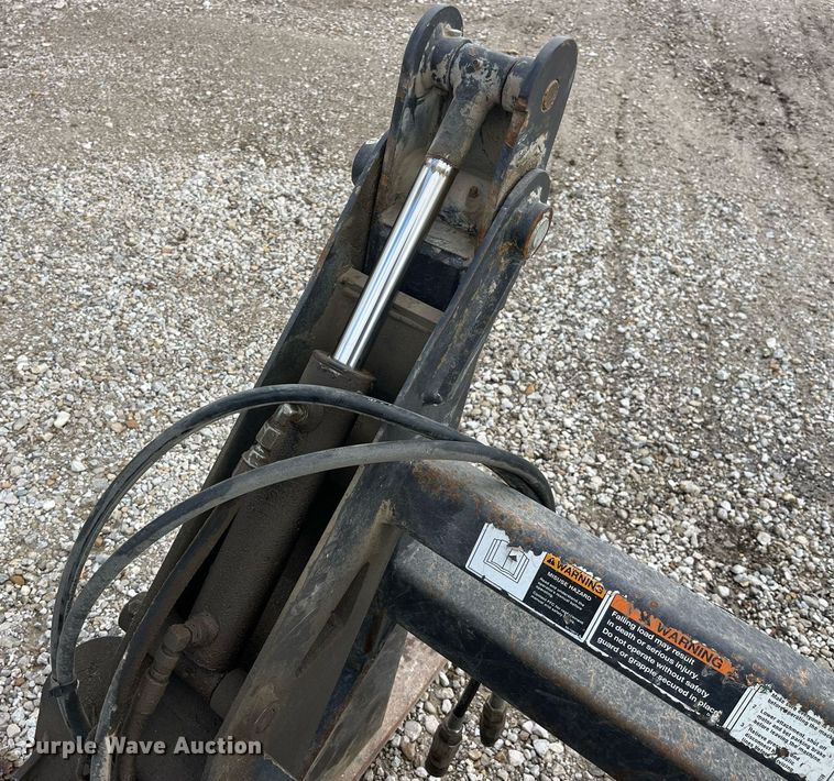 image for item LD9821 Skid steer grapple forks