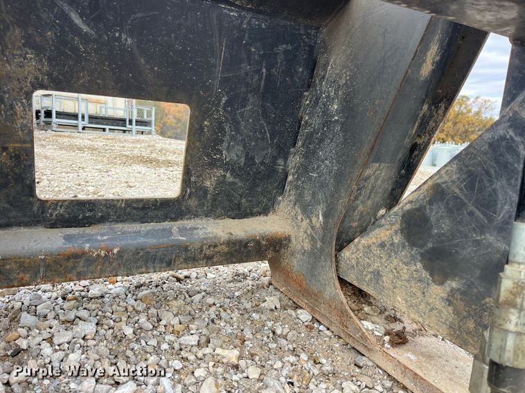 image for item LD9821 Skid steer grapple forks