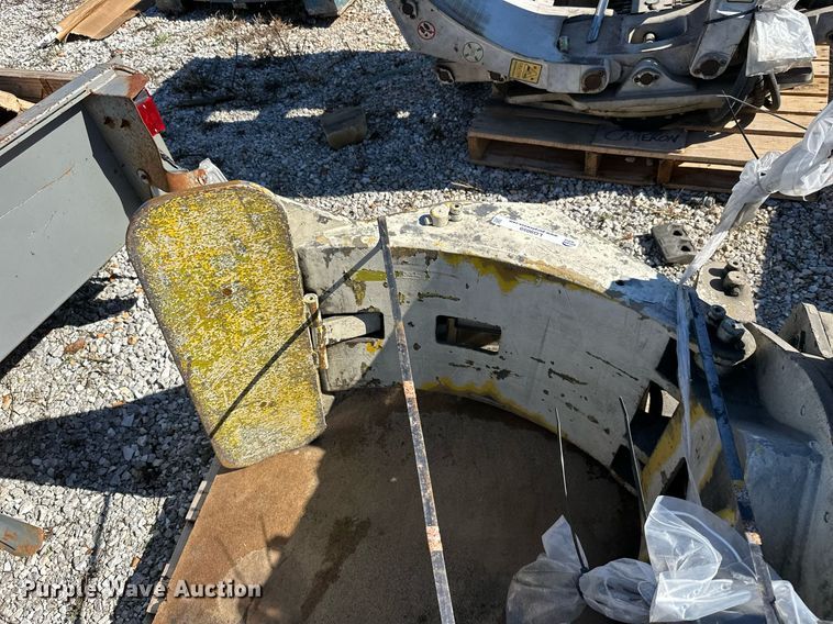 image for item LG9059 Cascade 25C-RC-03F  forklift clamp