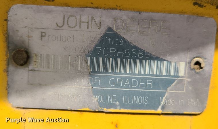 image for item LJ9295 1996 John Deere 770BH  motor grader