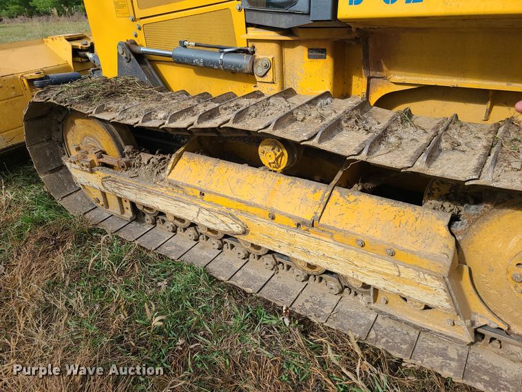 image for item LJ9296 2013 John Deere 650K  dozer