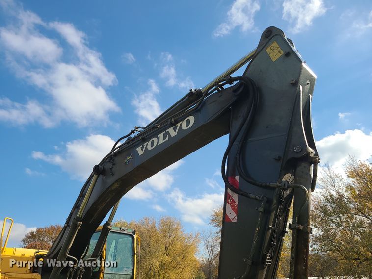 image for item LJ9297 2006 Volvo EC330BLC  excavator
