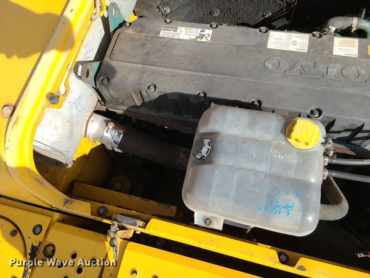 image for item LJ9297 2006 Volvo EC330BLC  excavator